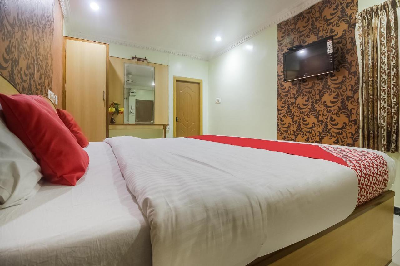 Oyo 70841 Hotel Anjali Residency Velur Εξωτερικό φωτογραφία